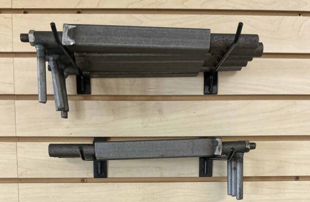 Spring Loaded Latch (w/ Handle)